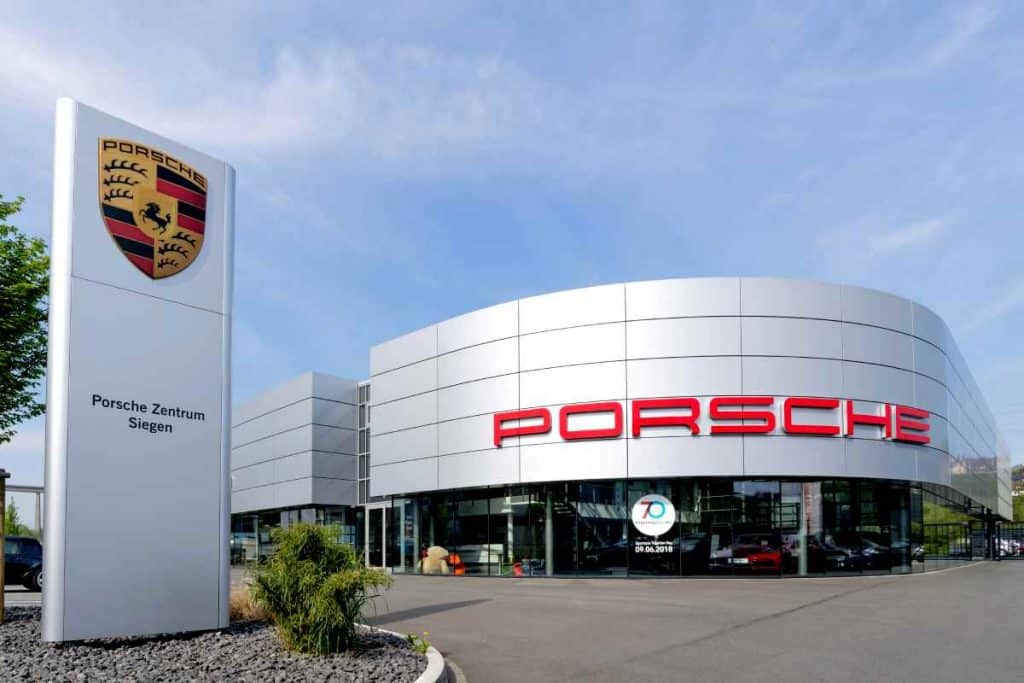 Inondations usines Porsche