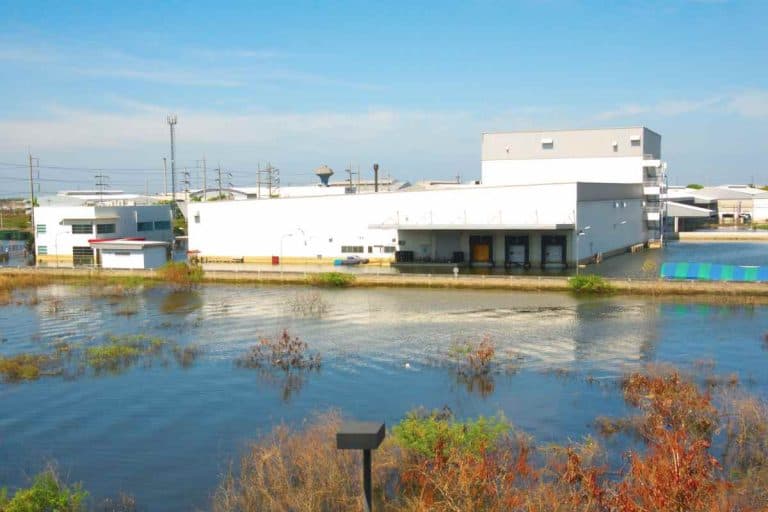 Les 10 inondations industrielles les plus coûteuses en Europe : ce que les grands groupes nous enseignent